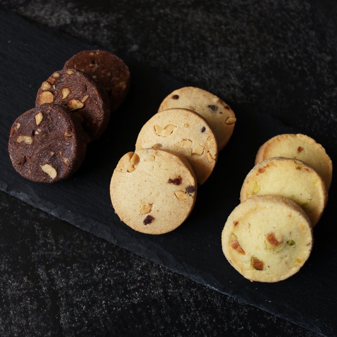 NUTS LAB クッキー缶