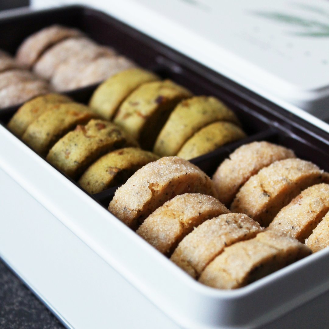 NUTS LAB クッキー缶 -TEA-