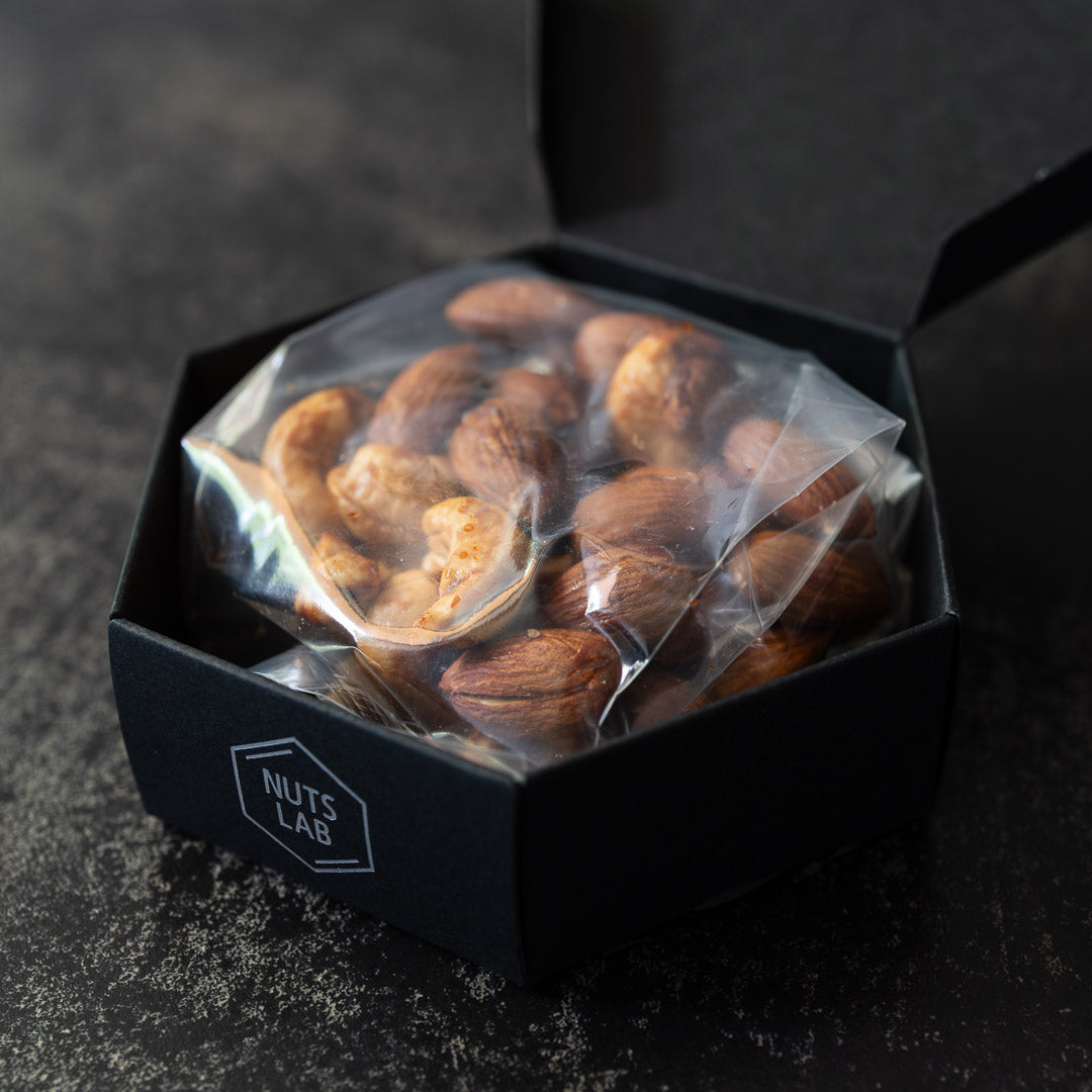 木桶醤油仕込みのミックスナッツ | NUTS LAB