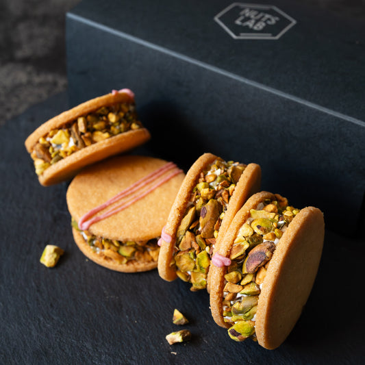 【期間限定】ピスタチオと苺のバターサンド 4個入り